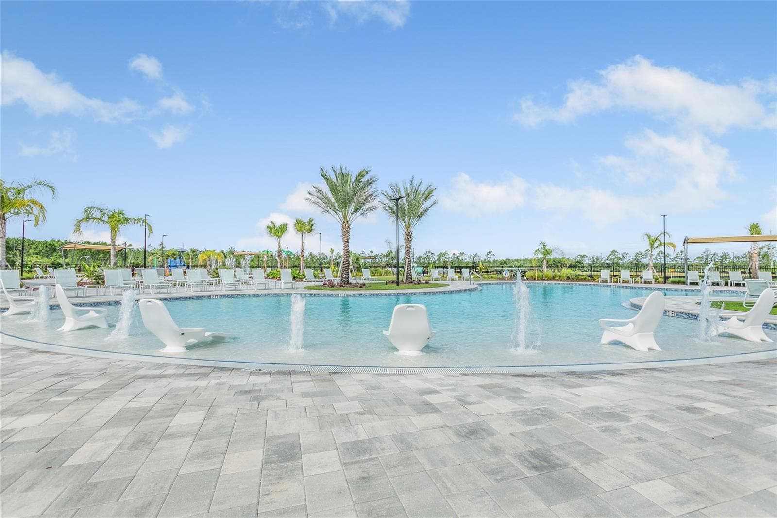 Community Amenities - 84 SPRINGWOOD DR, PALM COAST