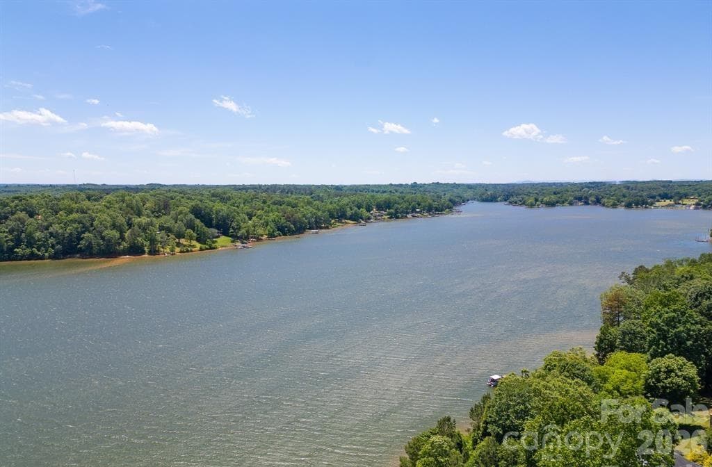 Lake Lookout - 179 Riverwalk Road, Stony Point