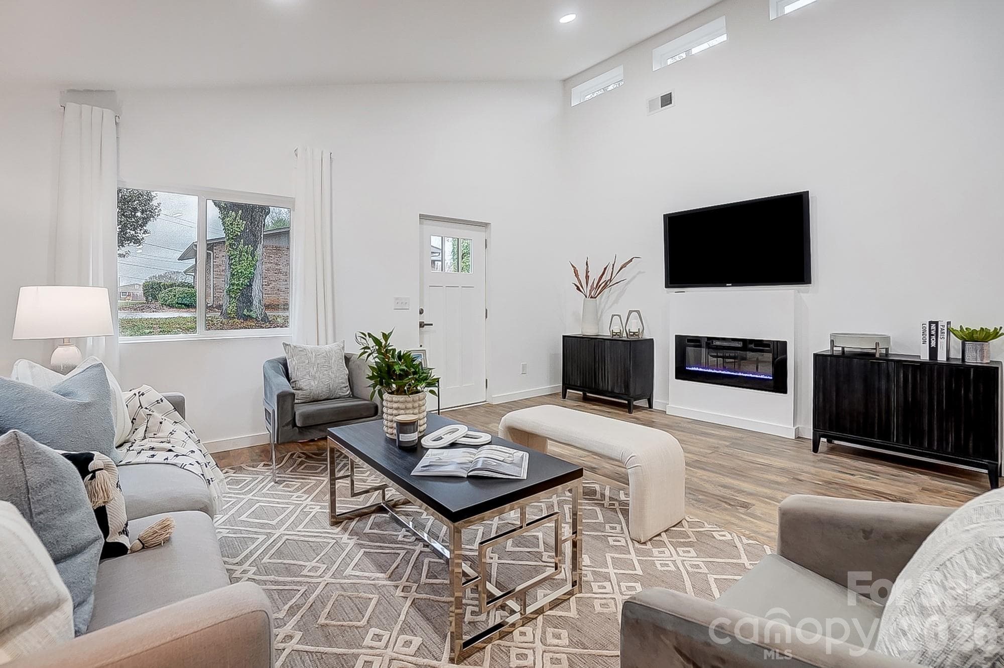 Open Living Room - 1410 Deborah Circle, Shelby
