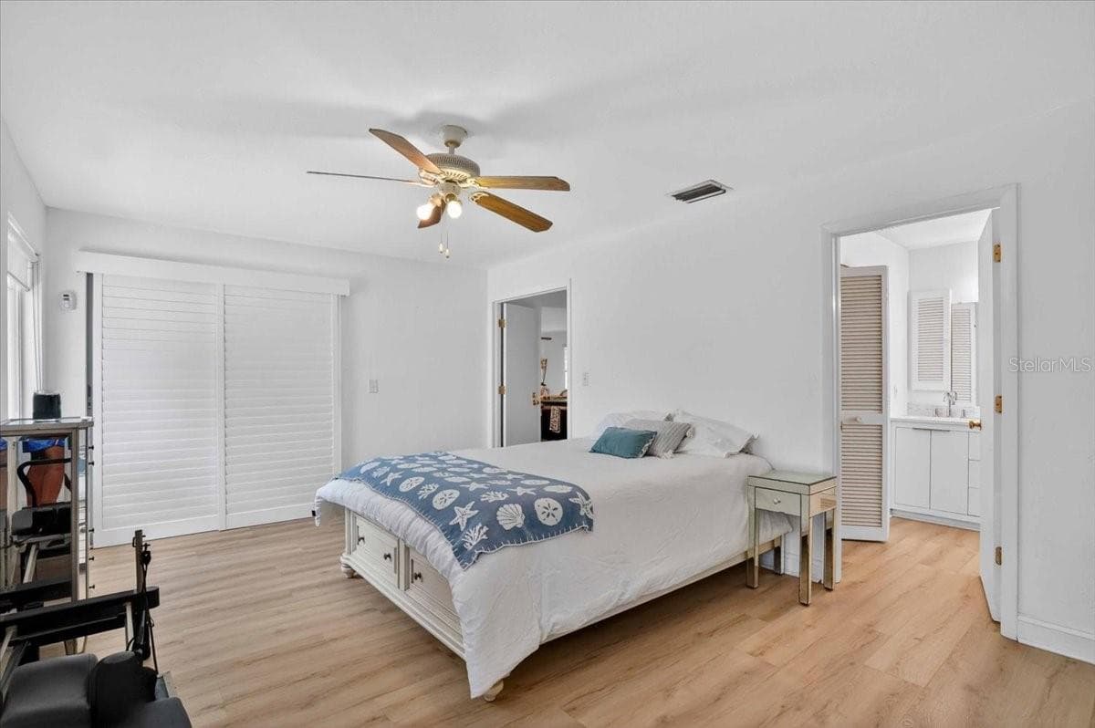 Single Family Residence at 885 FAIRFAX TER NW, PORT CHARLOTTE, photo 18 of 35