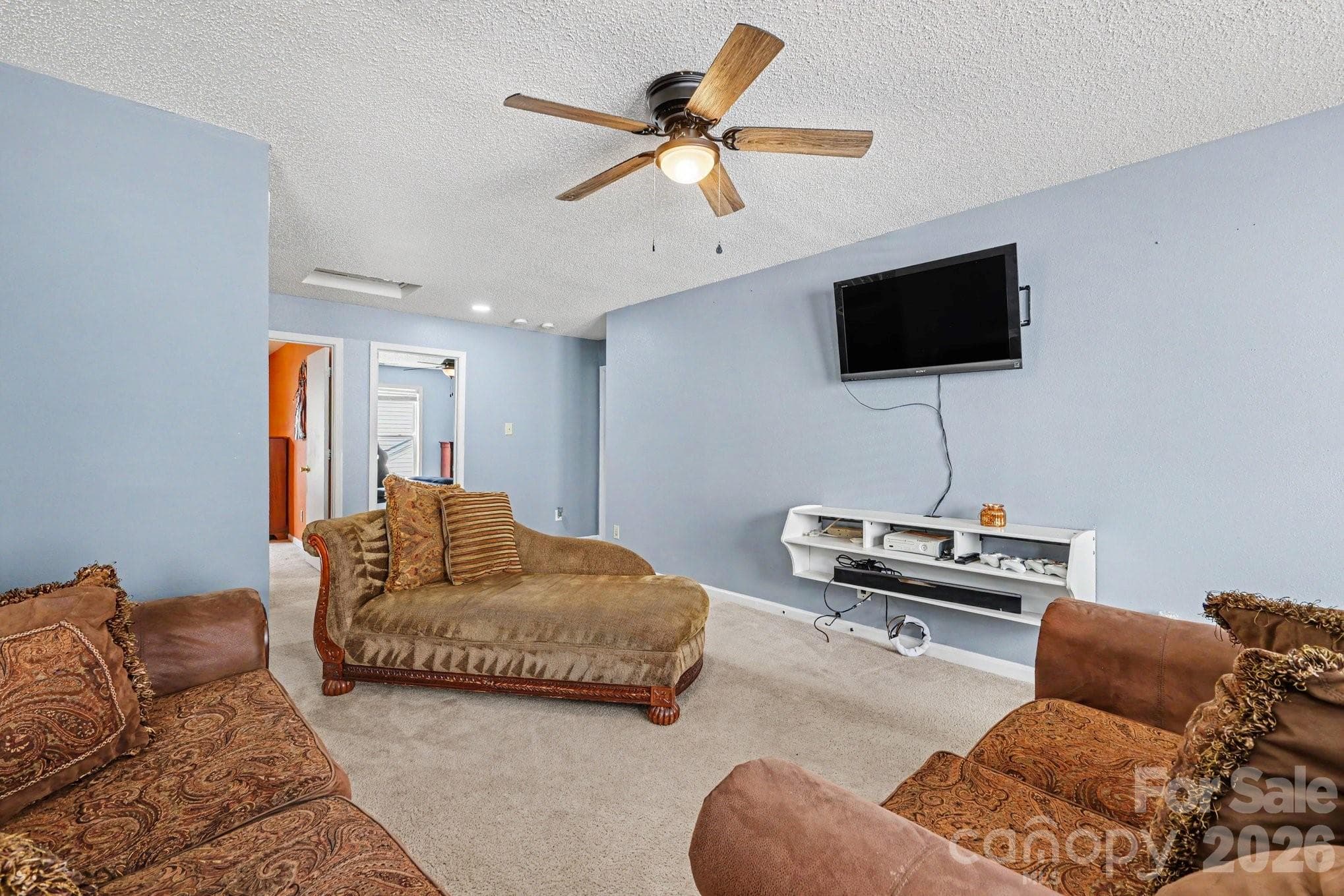 Loft - 5654 Hammermill Drive, Harrisburg