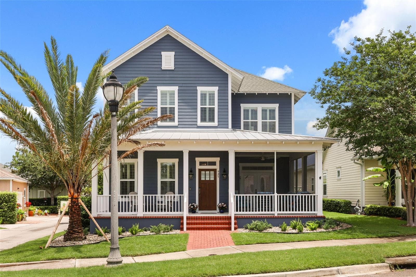 925 EASLEY AVE