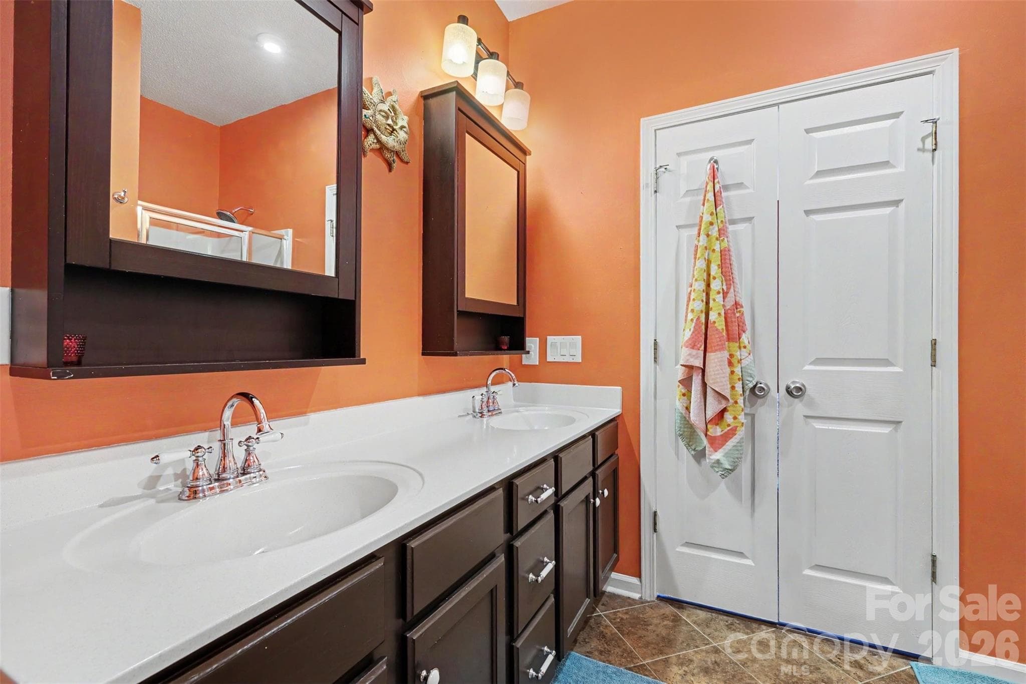 Single Family Residence at 11232 Laurel View Drive, Charlotte, photo 16 of 18