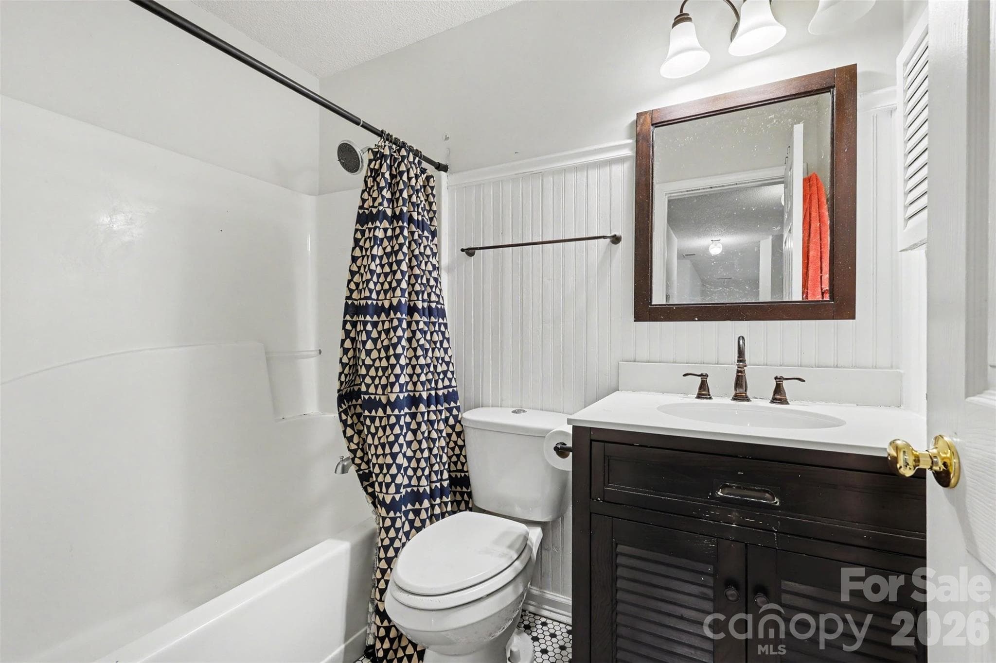 Single Family Residence at 11232 Laurel View Drive, Charlotte, photo 17 of 18