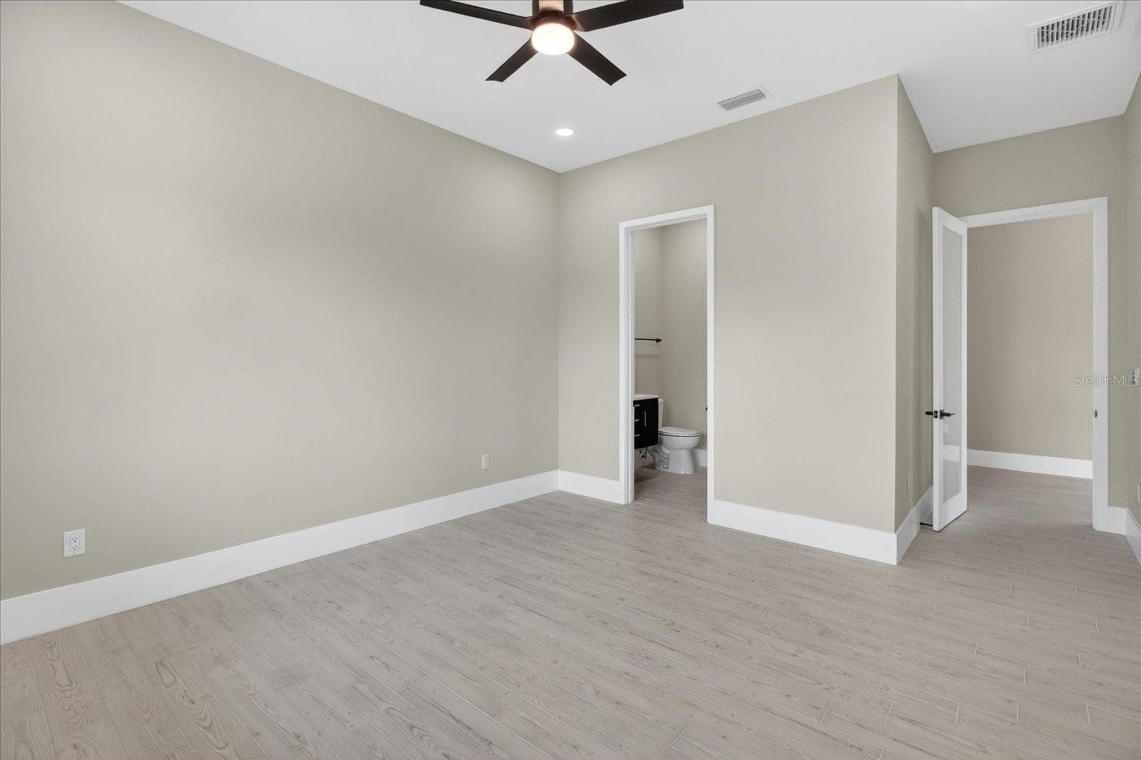 Single Family Residence at 3420 CHANNELSIDE CT, SAFETY HARBOR, photo 83 of 125