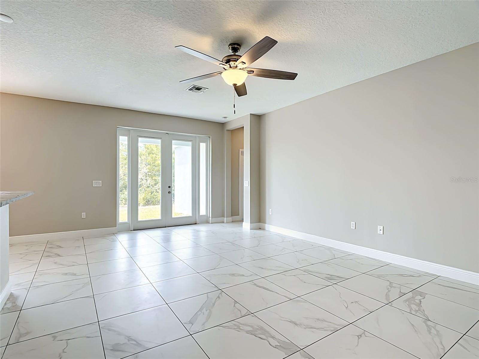 Single Family Residence at 106 OAK CIR, POINCIANA, photo 7 of 46