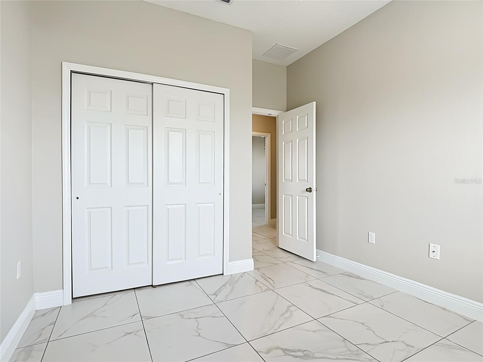 Single Family Residence at 106 OAK CIR, POINCIANA, photo 22 of 46