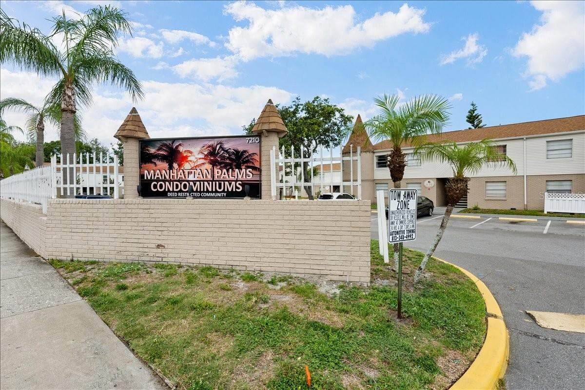 Condominium at 7210 N MANHATTAN AVE #1714, TAMPA, photo 25 of 27