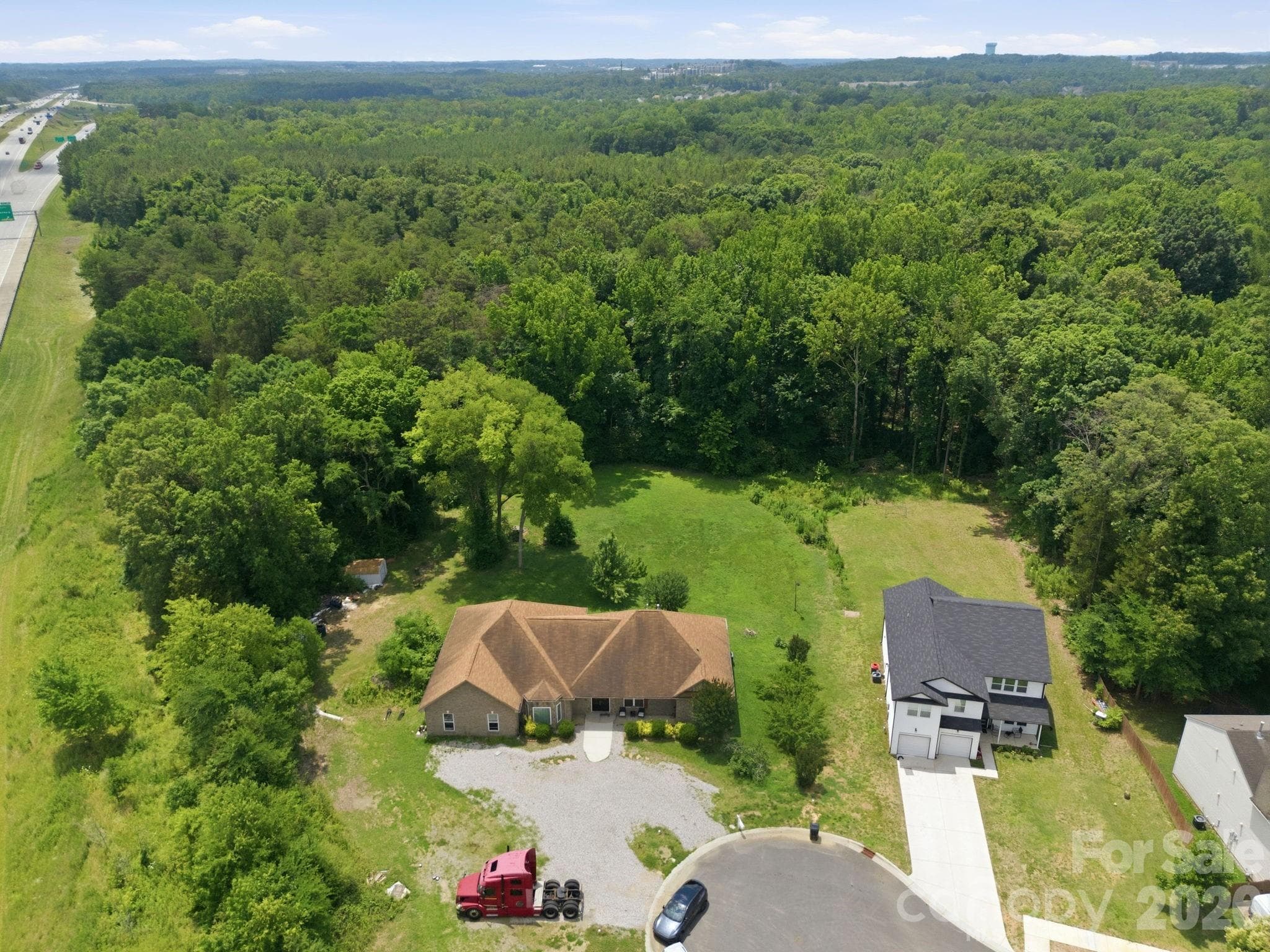 Single Family Residence at 1803 Wilton Gate Drive, Charlotte, photo 2 of 33