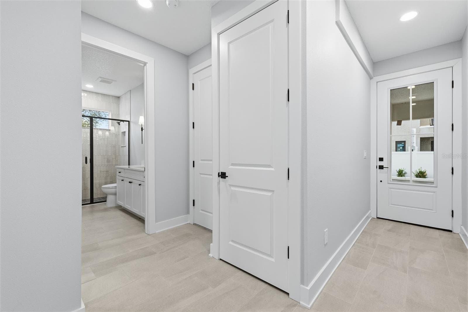 Townhouse at 4208 W CARMEN ST #D, TAMPA, photo 3 of 37