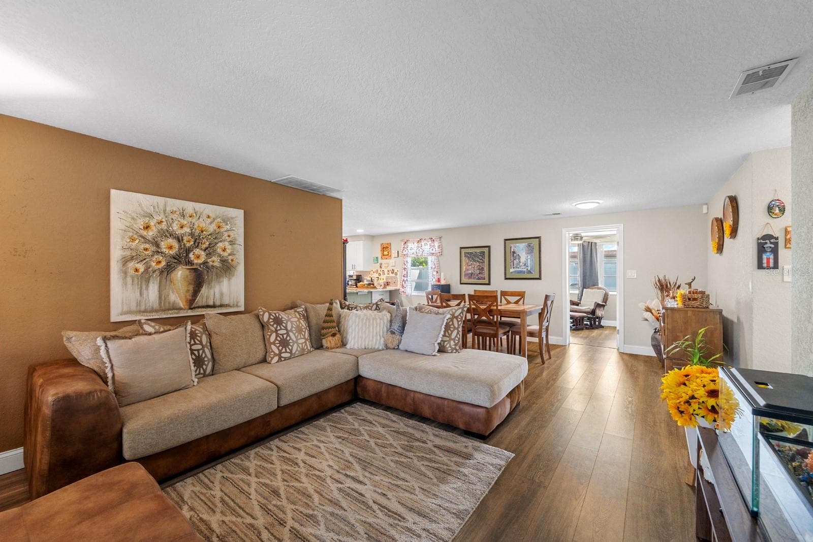 Single Family Residence at 2152 ARCADIA RD, HOLIDAY, photo 5 of 30