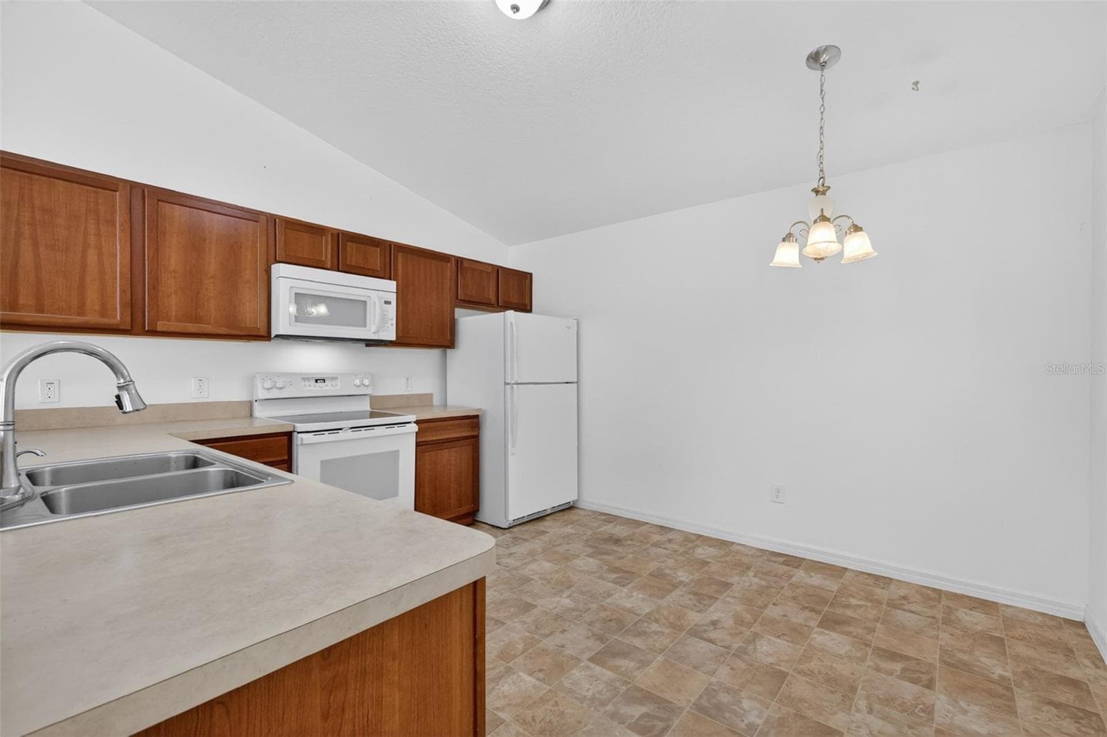 Kitchen - 3419 CARRABELLE CT, THE VILLAGES
