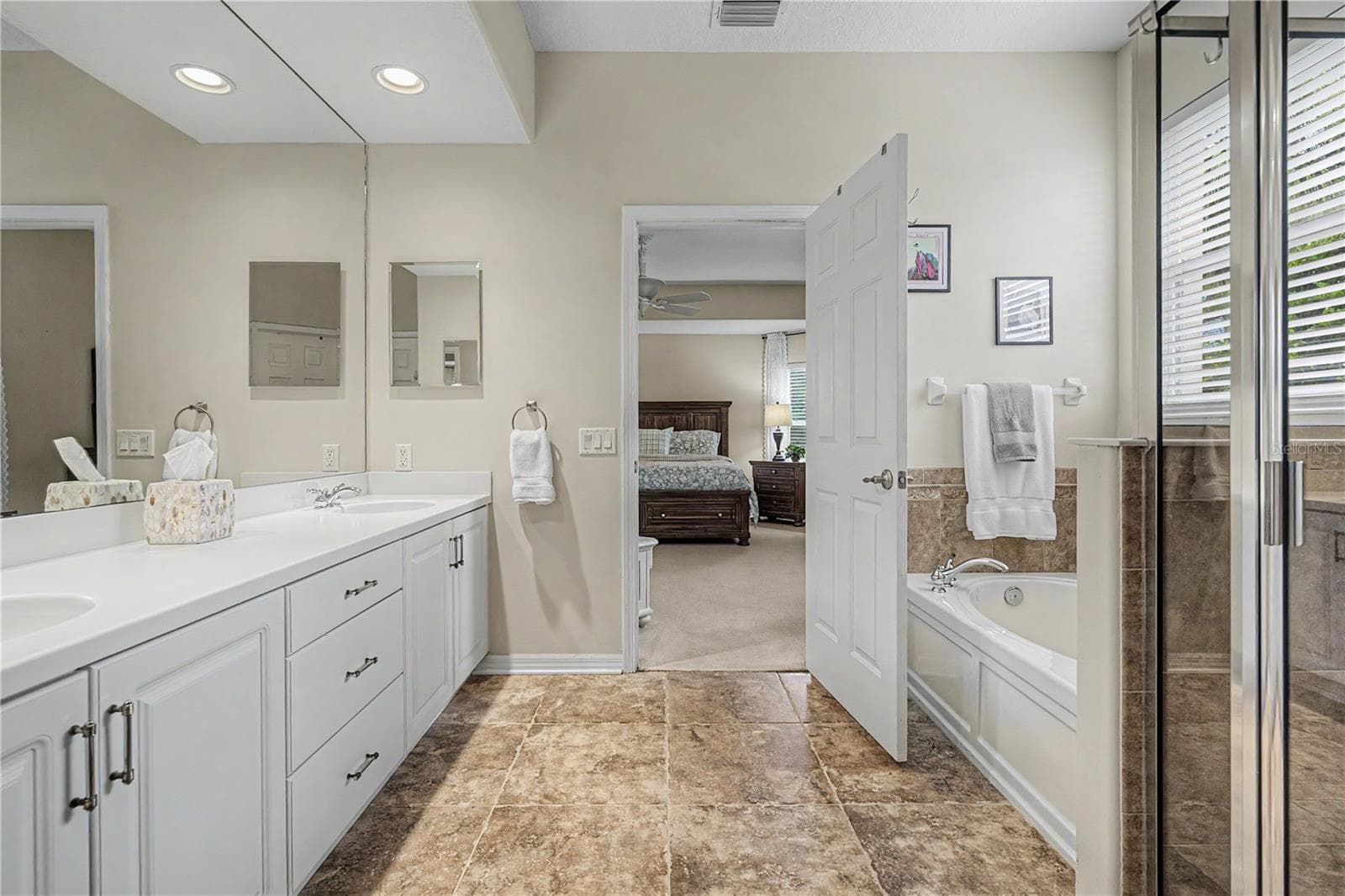 Single Family Residence at 8711 PRESTON WOODS CT, LAND O LAKES, photo 22 of 60
