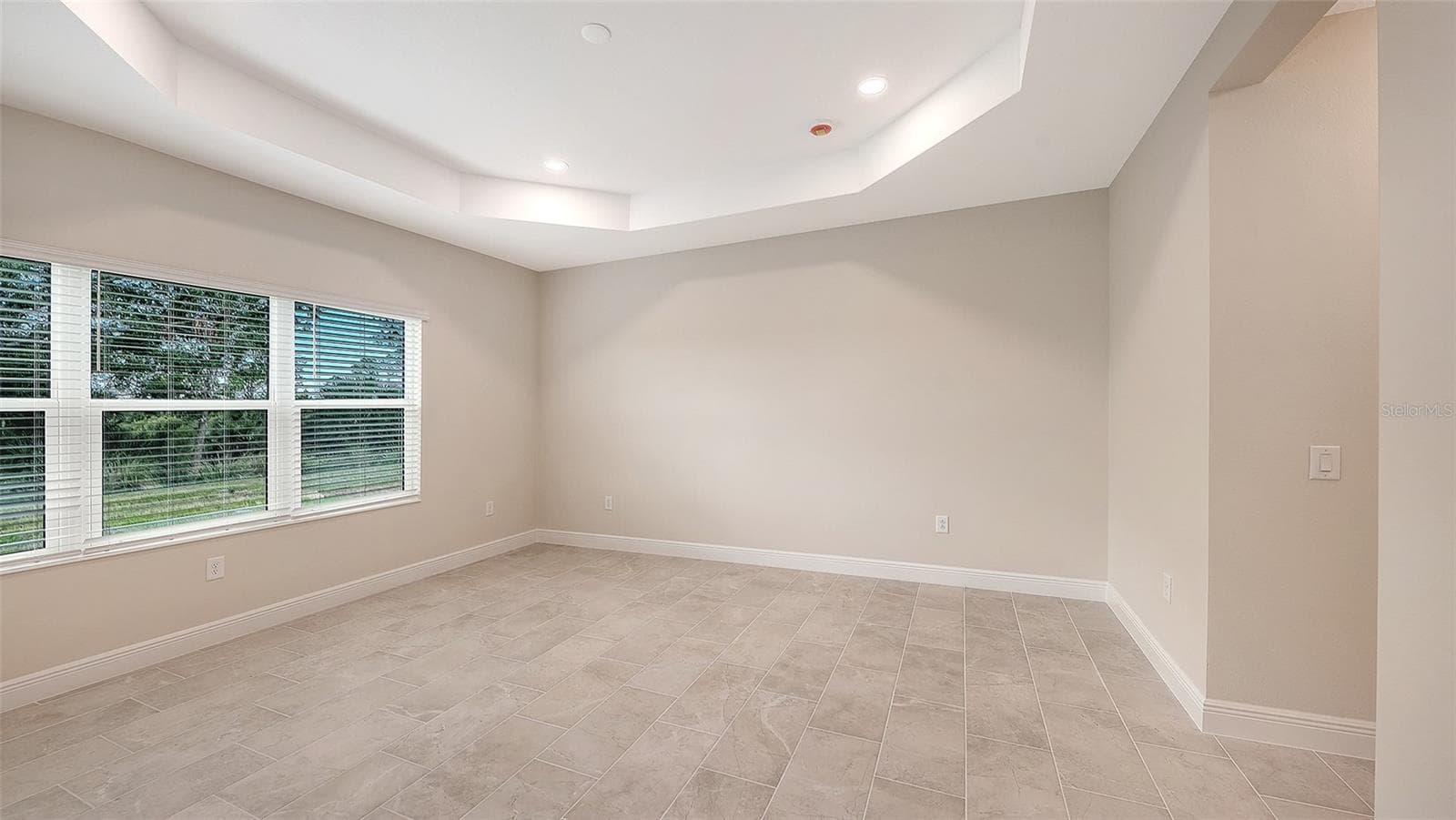 Single Family Residence at 6547 BIG BAYOU DR, SARASOTA, photo 19 of 52