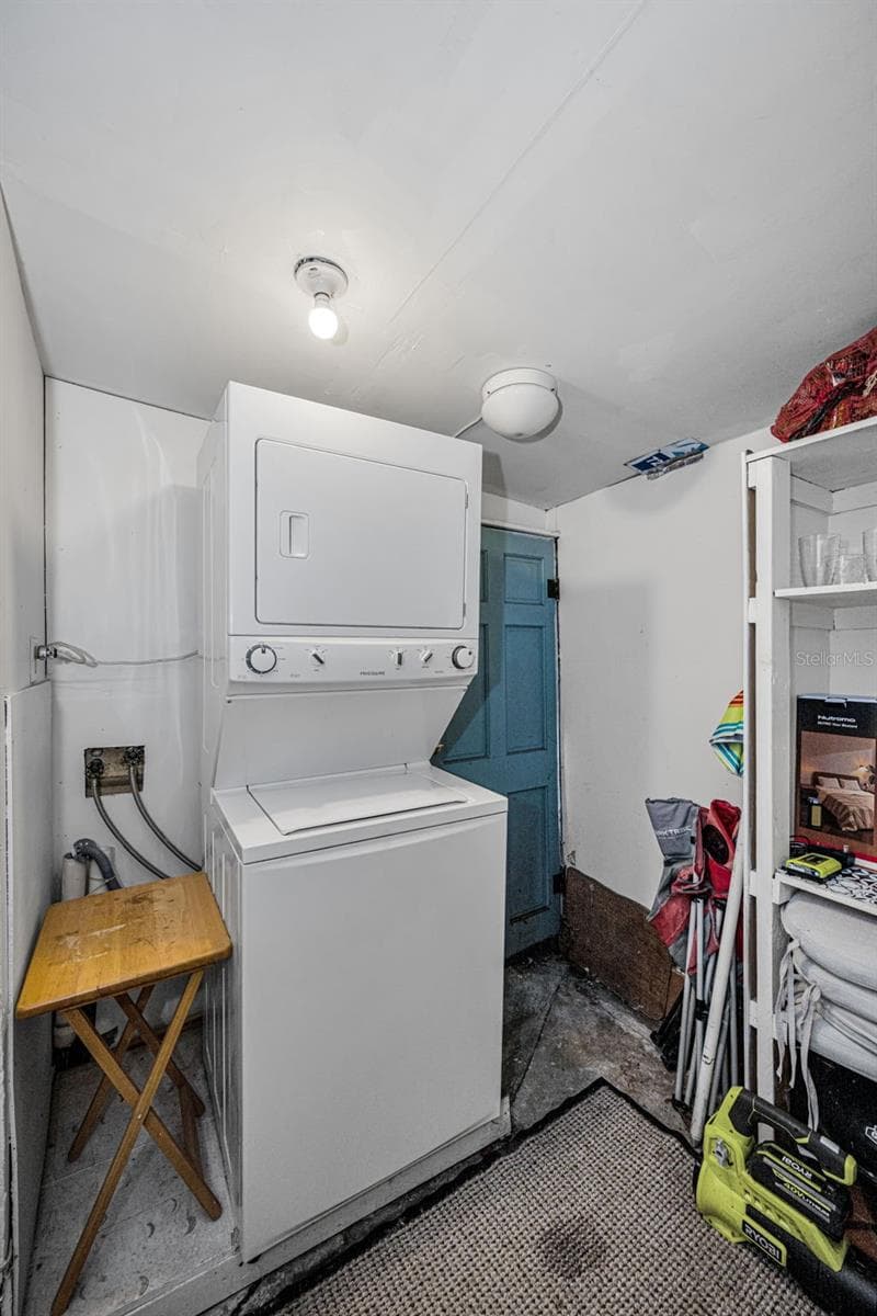 Duplex at 3829 2ND AVE N, ST PETERSBURG, photo 51 of 54