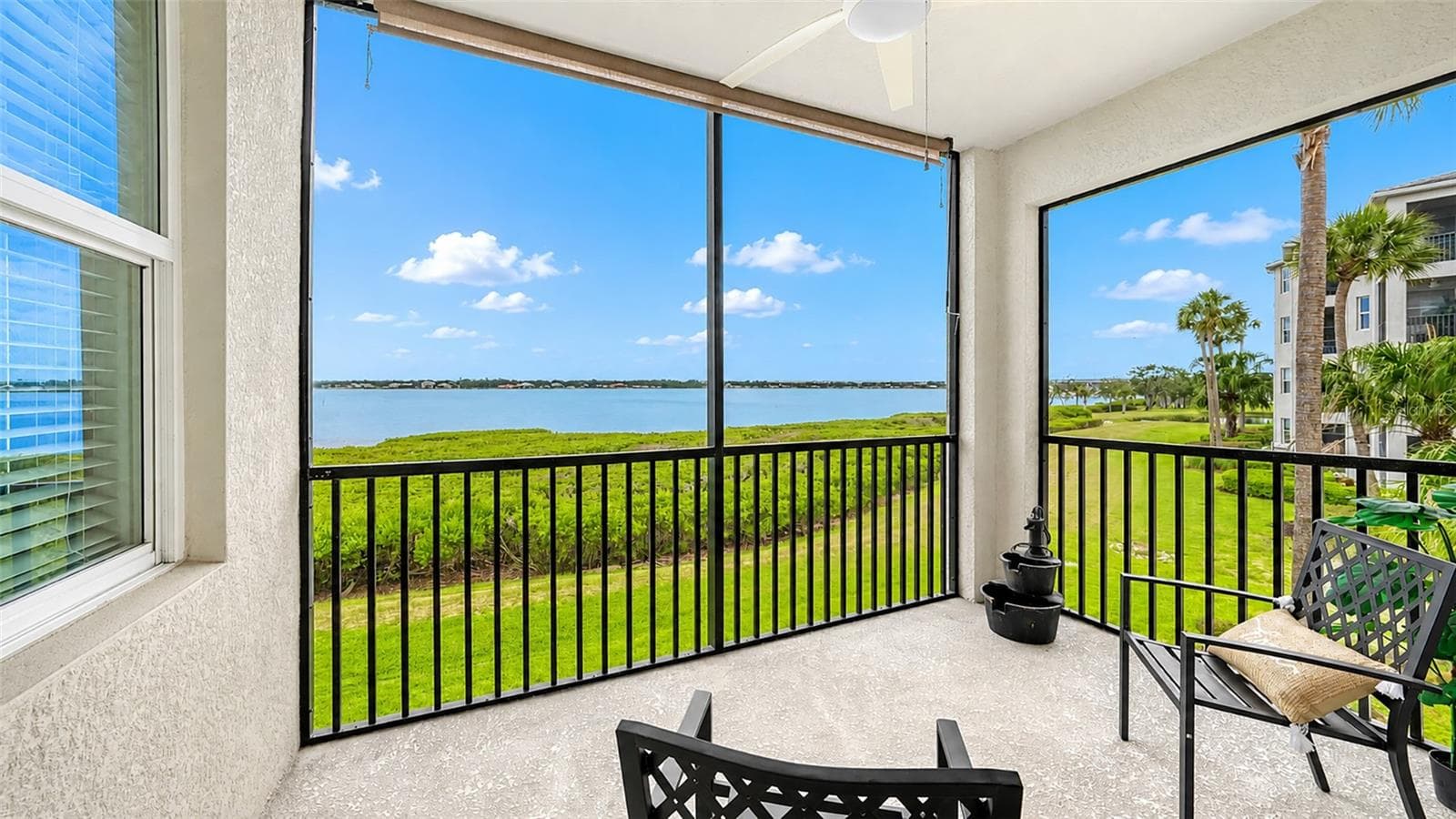 Condominium at 1020 TIDEWATER SHORES LOOP #207, BRADENTON, photo 5 of 55