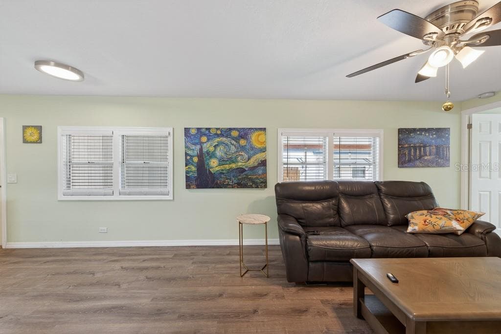 Mobile Home at 3527 TIKI DR, HOLIDAY, photo 9 of 52