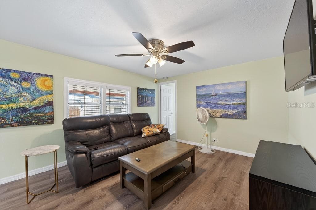 Mobile Home at 3527 TIKI DR, HOLIDAY, photo 10 of 52