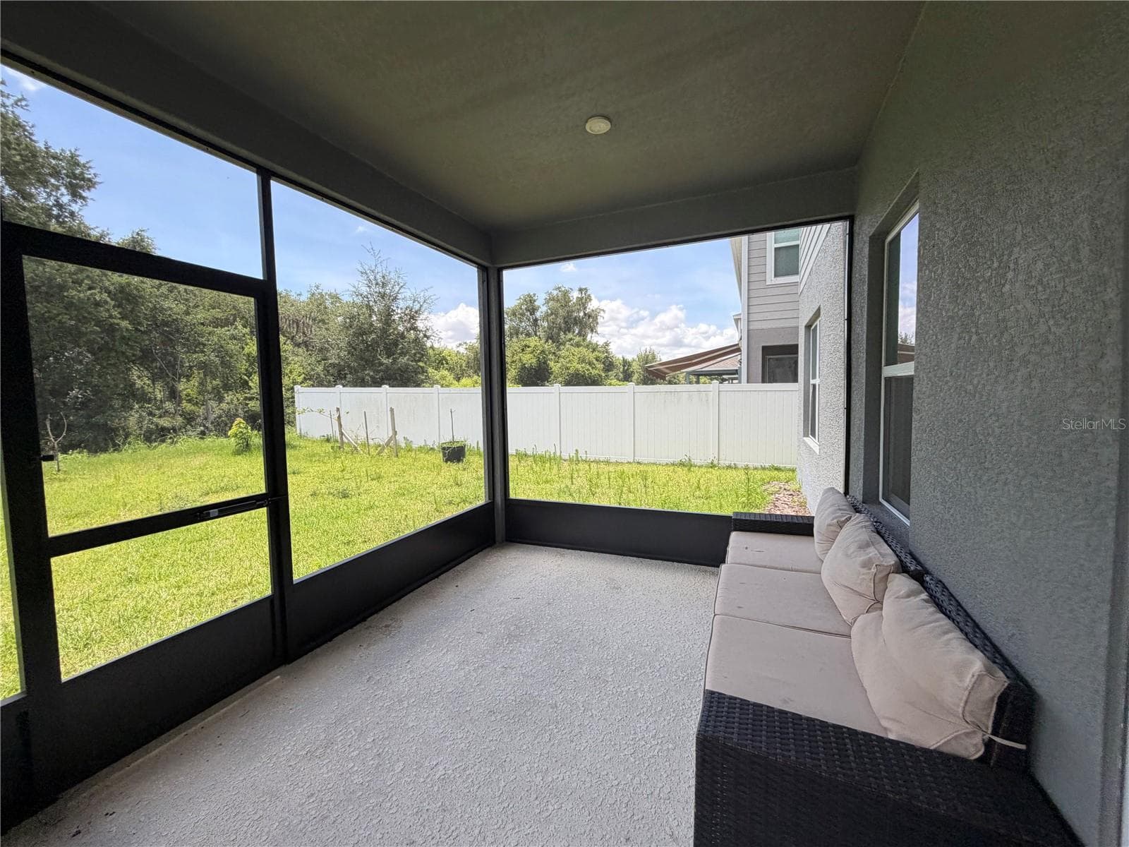 Single Family Residence at 2936 SLOUGH CREEK DR, KISSIMMEE, photo 31 of 34