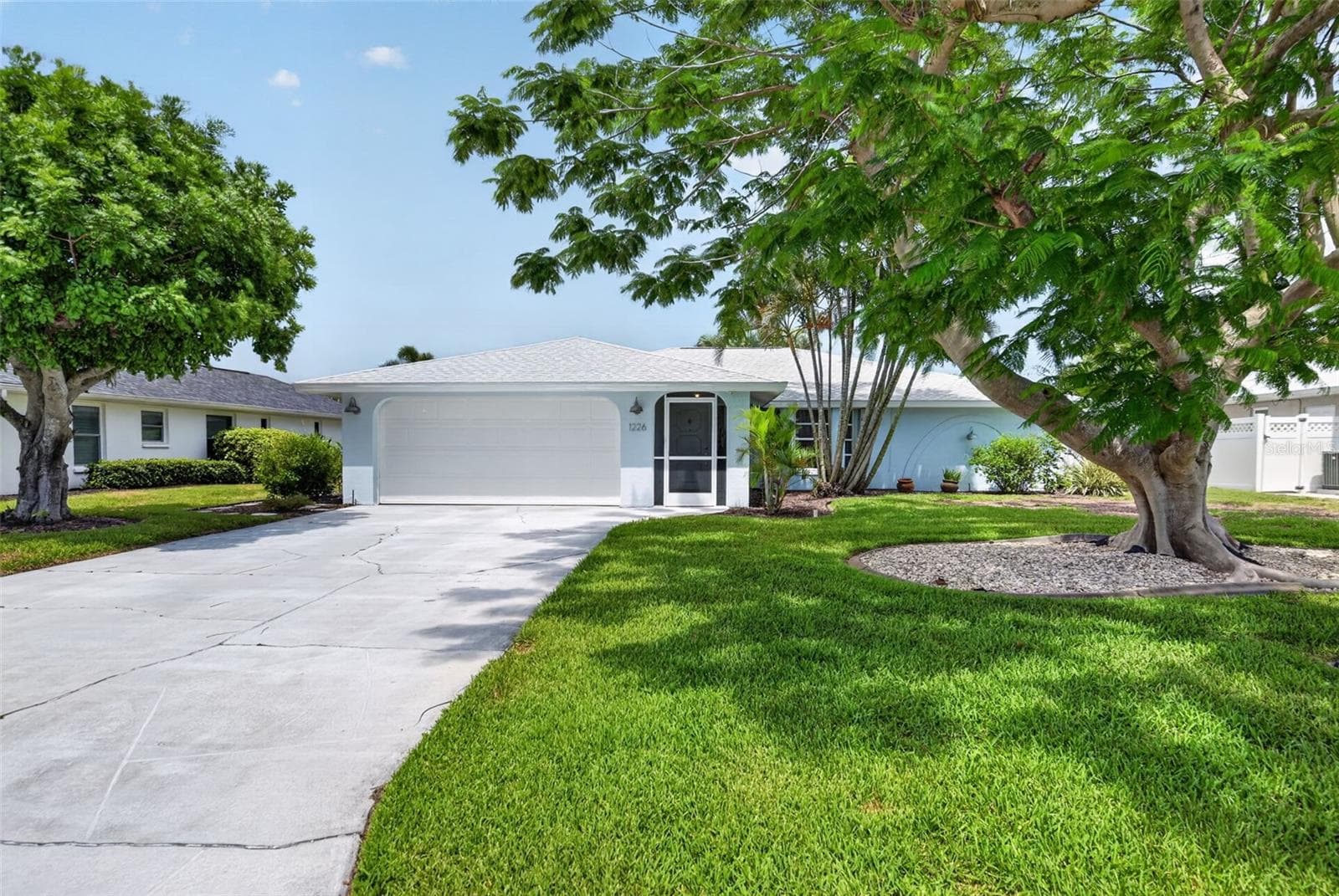 Front Elevation of Home - 1226 PINE NEEDLE RD, VENICE