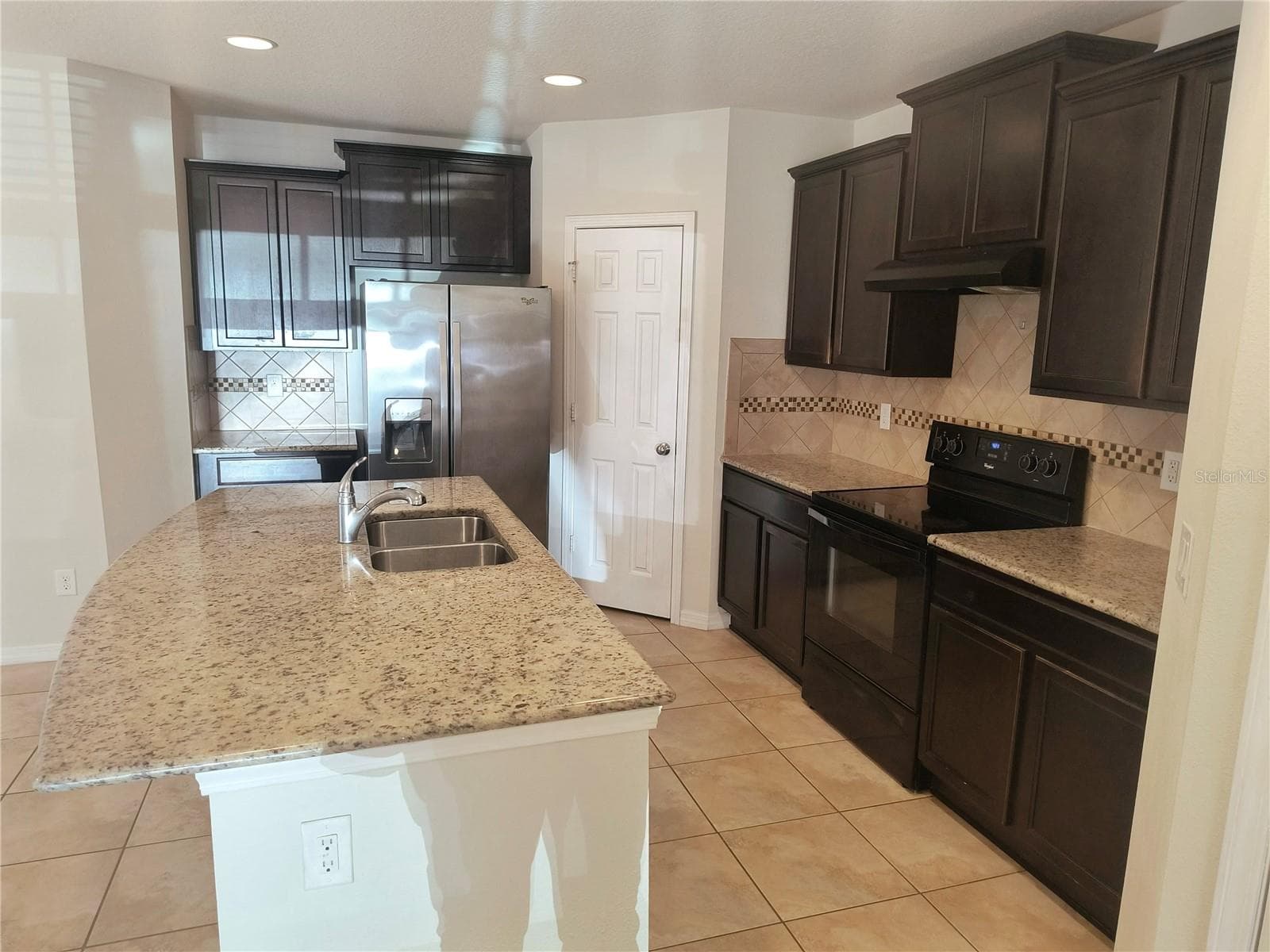 Townhouse at 4754 CHATTERTON WAY, RIVERVIEW, photo 11 of 38