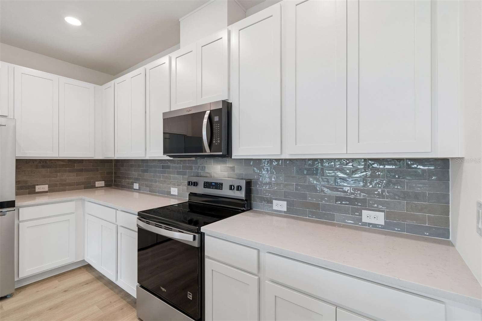 Kitchen - 6341 JENSEN VIEW AVE, APOLLO BEACH