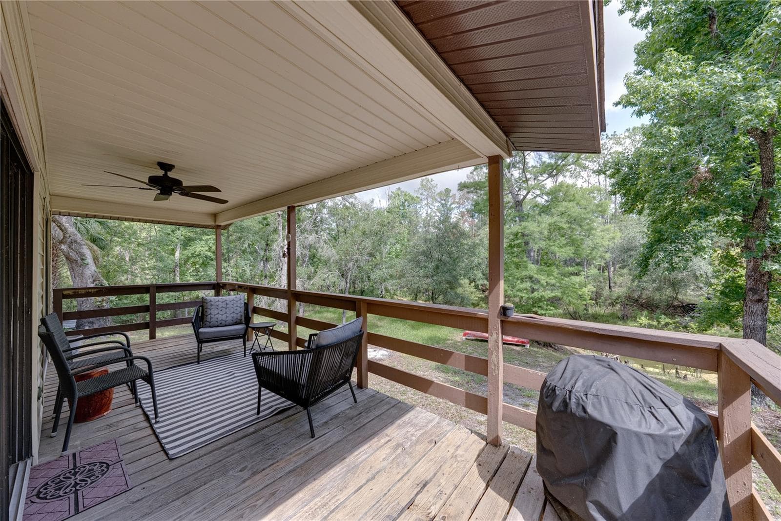 Single Family Residence at 33065 CEDONIA RD, DADE CITY, photo 30 of 41