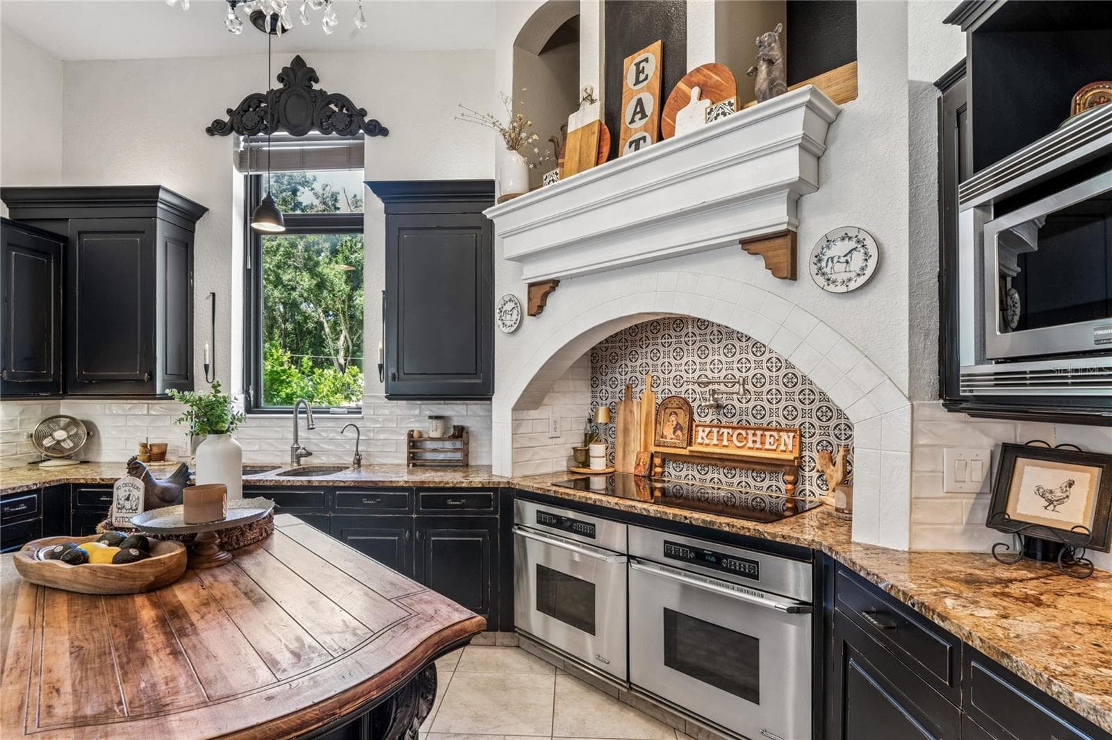 Single Family Residence at 3530 OLD KEYSTONE RD, TARPON SPRINGS, photo 14 of 91