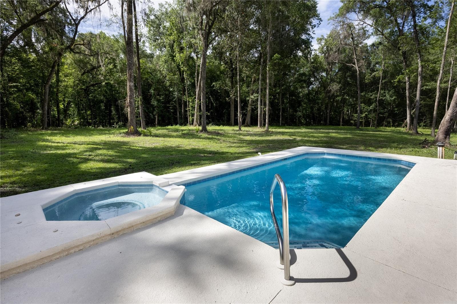 Pool Day - 14810 NW 185 ST, WILLISTON