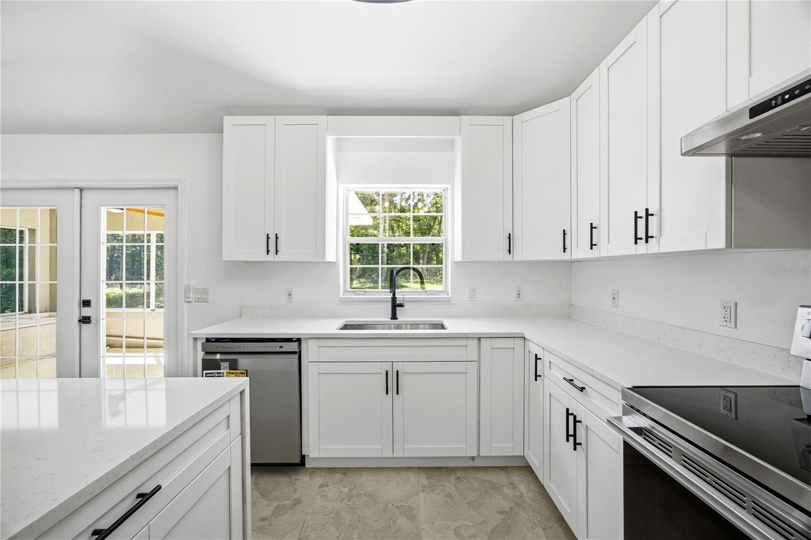 Kitchen - 14810 NW 185 ST, WILLISTON