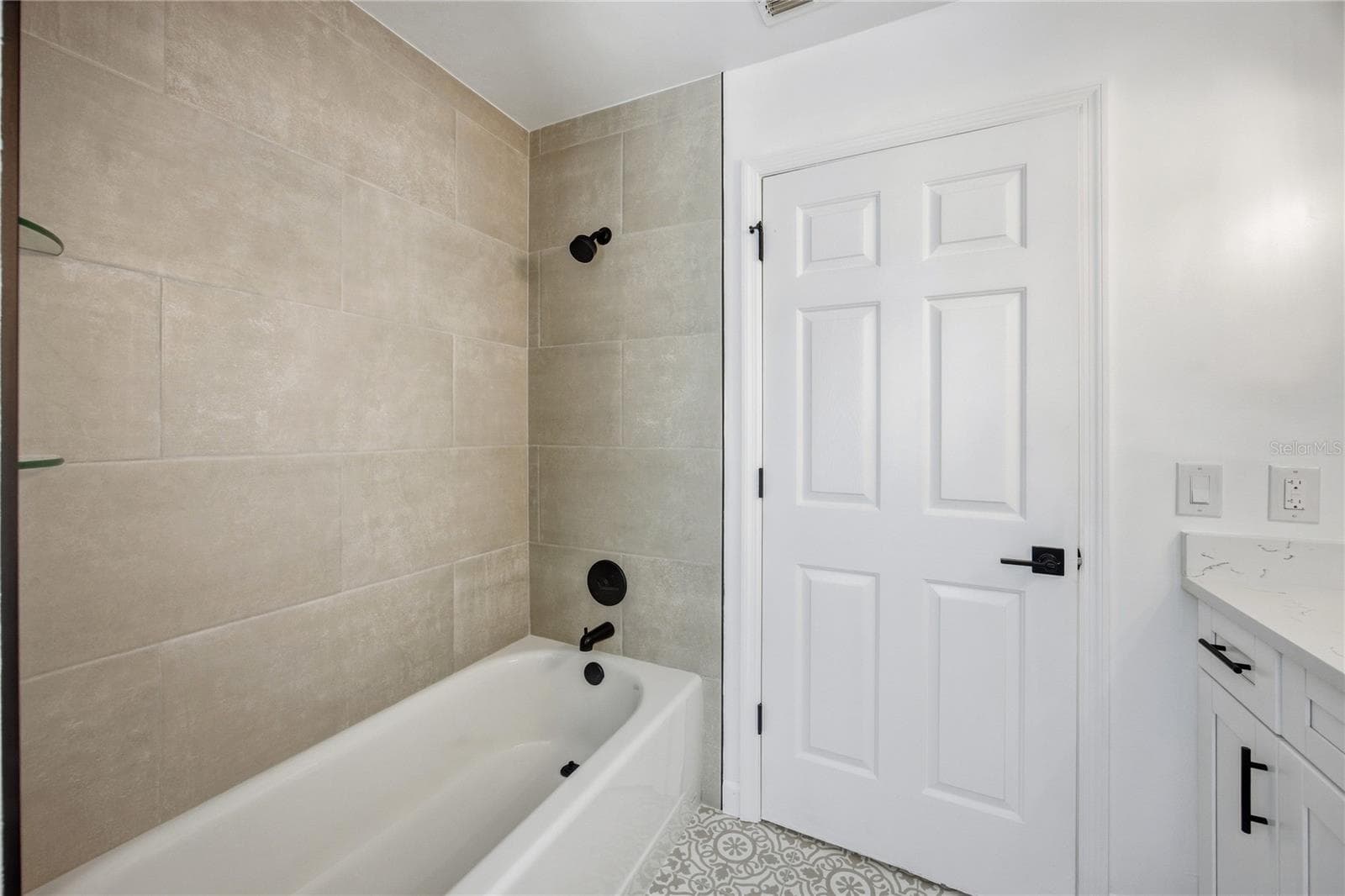 Bathroom #2 - 14810 NW 185 ST, WILLISTON