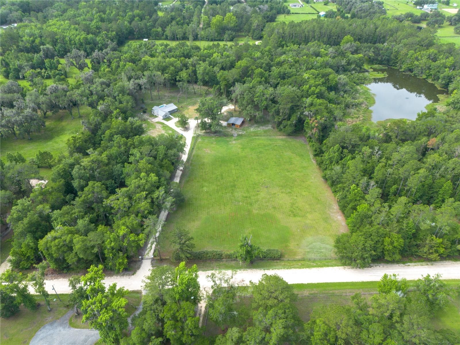 Aerial picture - 14810 NW 185 ST, WILLISTON