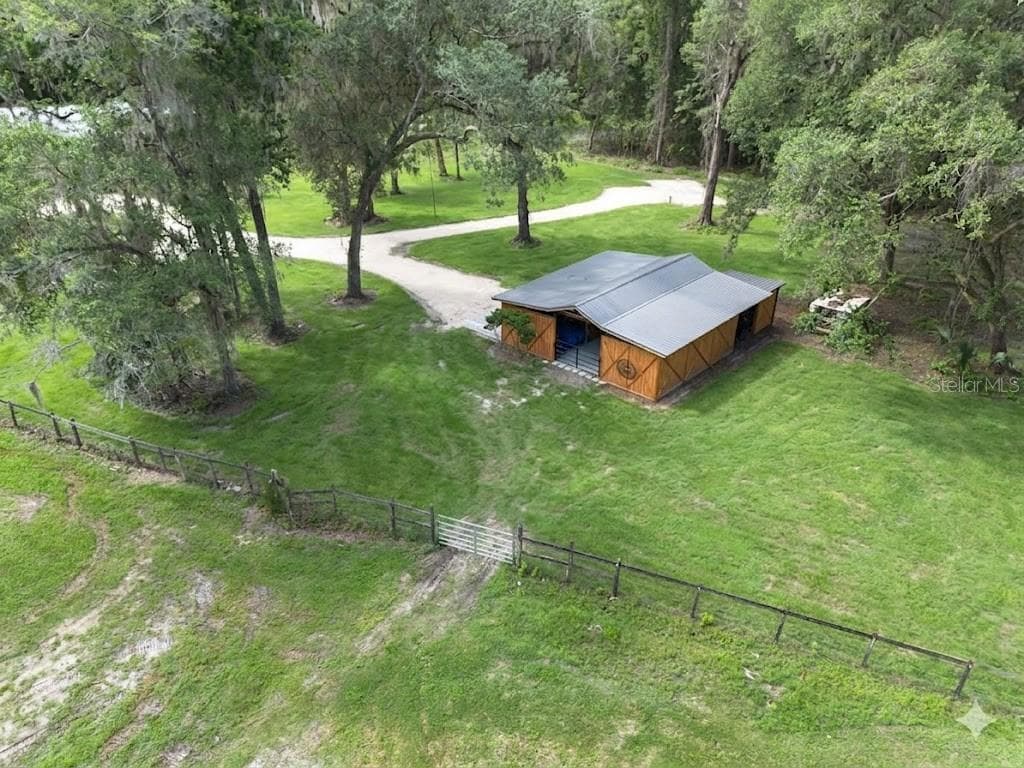 Barn - 14810 NW 185 ST, WILLISTON