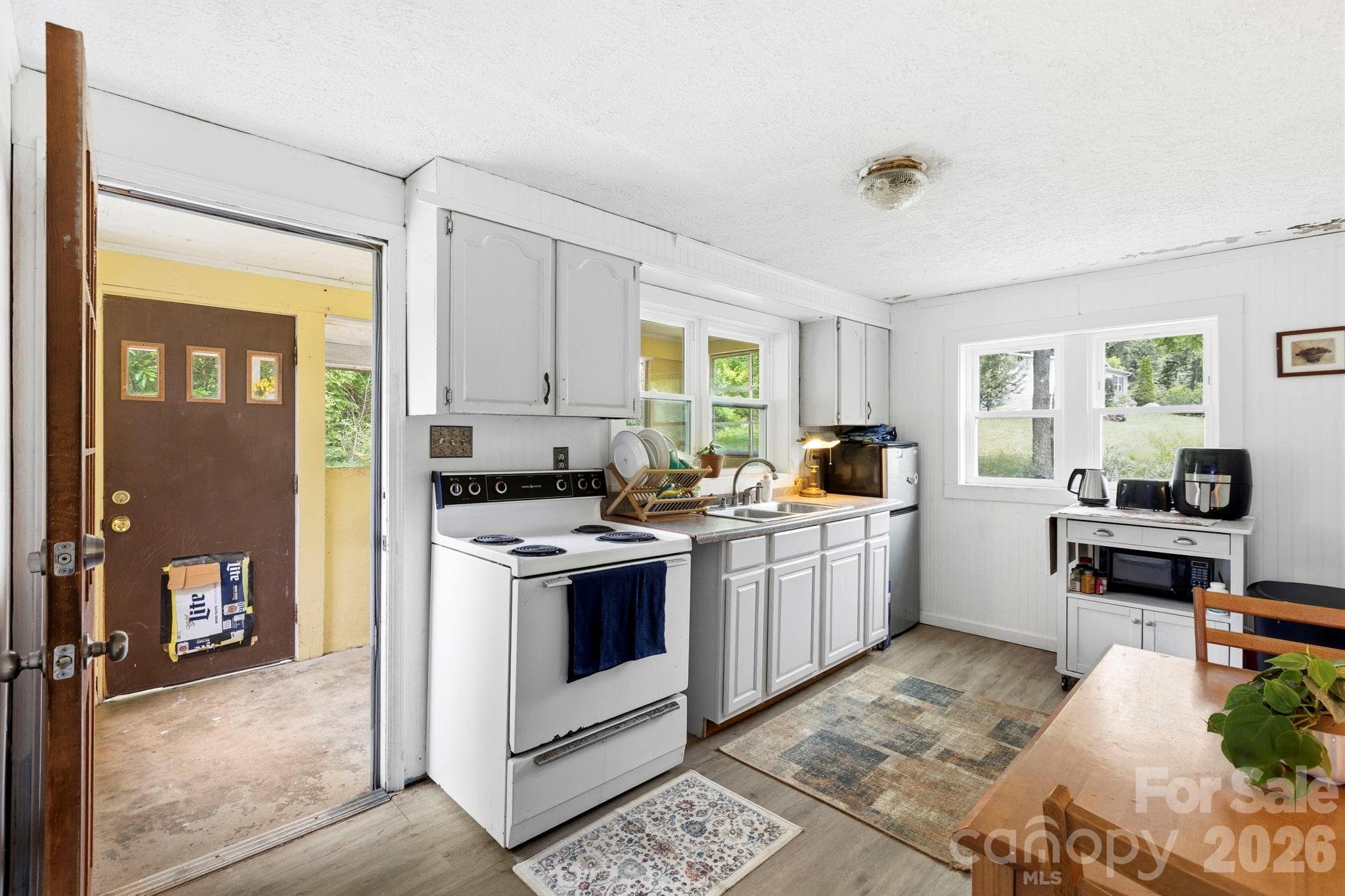 Single Family Residence at 4 Mountain View Road, Asheville, photo 13 of 35