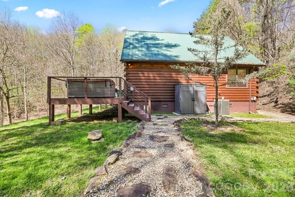 Single Family Residence at 210 Chickadee Drive, Bryson City, photo 26 of 31