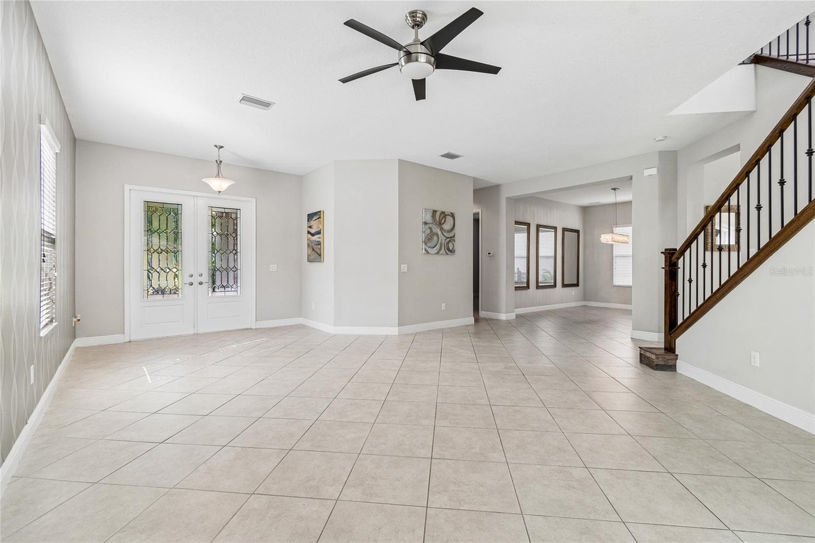 Single Family Residence at 30229 SOUTHERNWOOD CT, WESLEY CHAPEL, photo 13 of 90