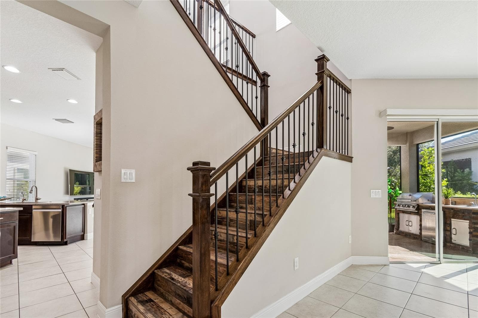 Single Family Residence at 30229 SOUTHERNWOOD CT, WESLEY CHAPEL, photo 37 of 90