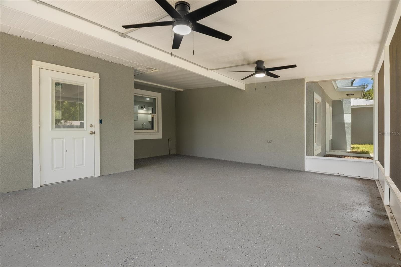 Screened Patio - 3945 CHART PRINE RD, LAKELAND