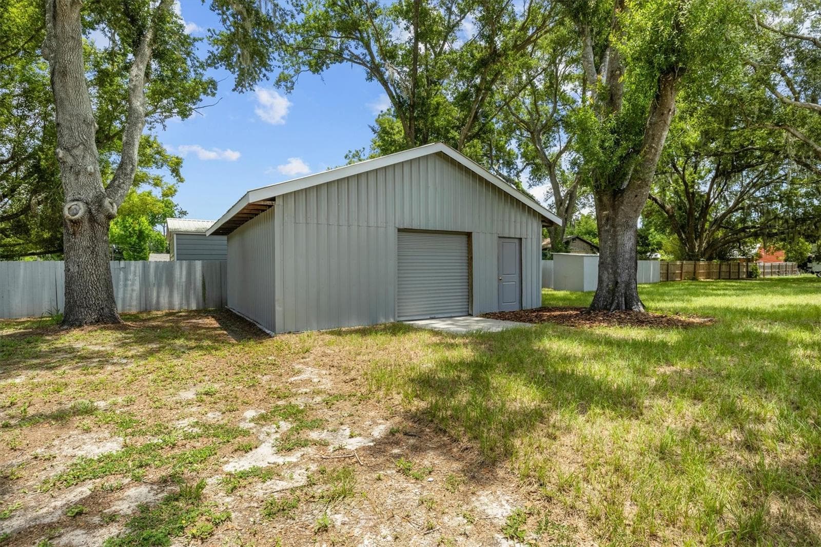 Enclosed Pole Barn - 3945 CHART PRINE RD, LAKELAND