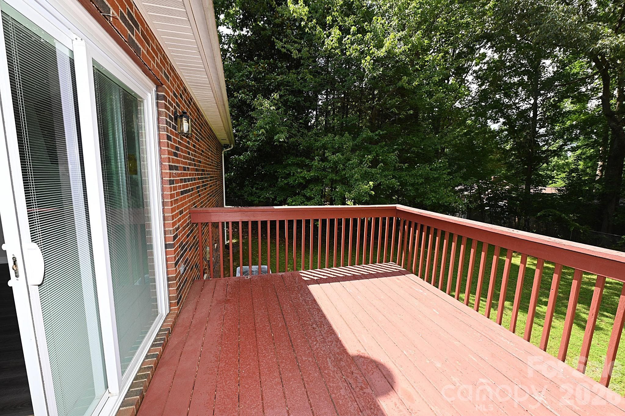 Back deck - Newton