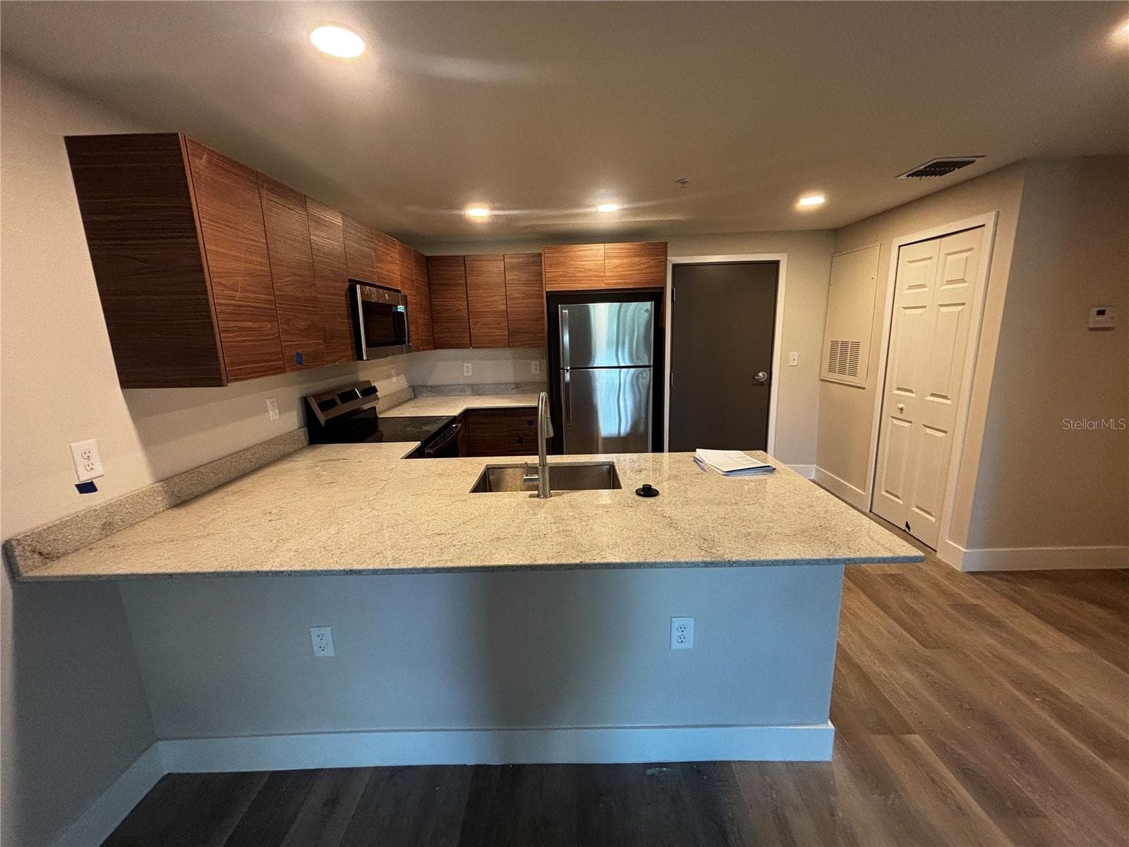 4424 S TEXAS AVE #1-205
