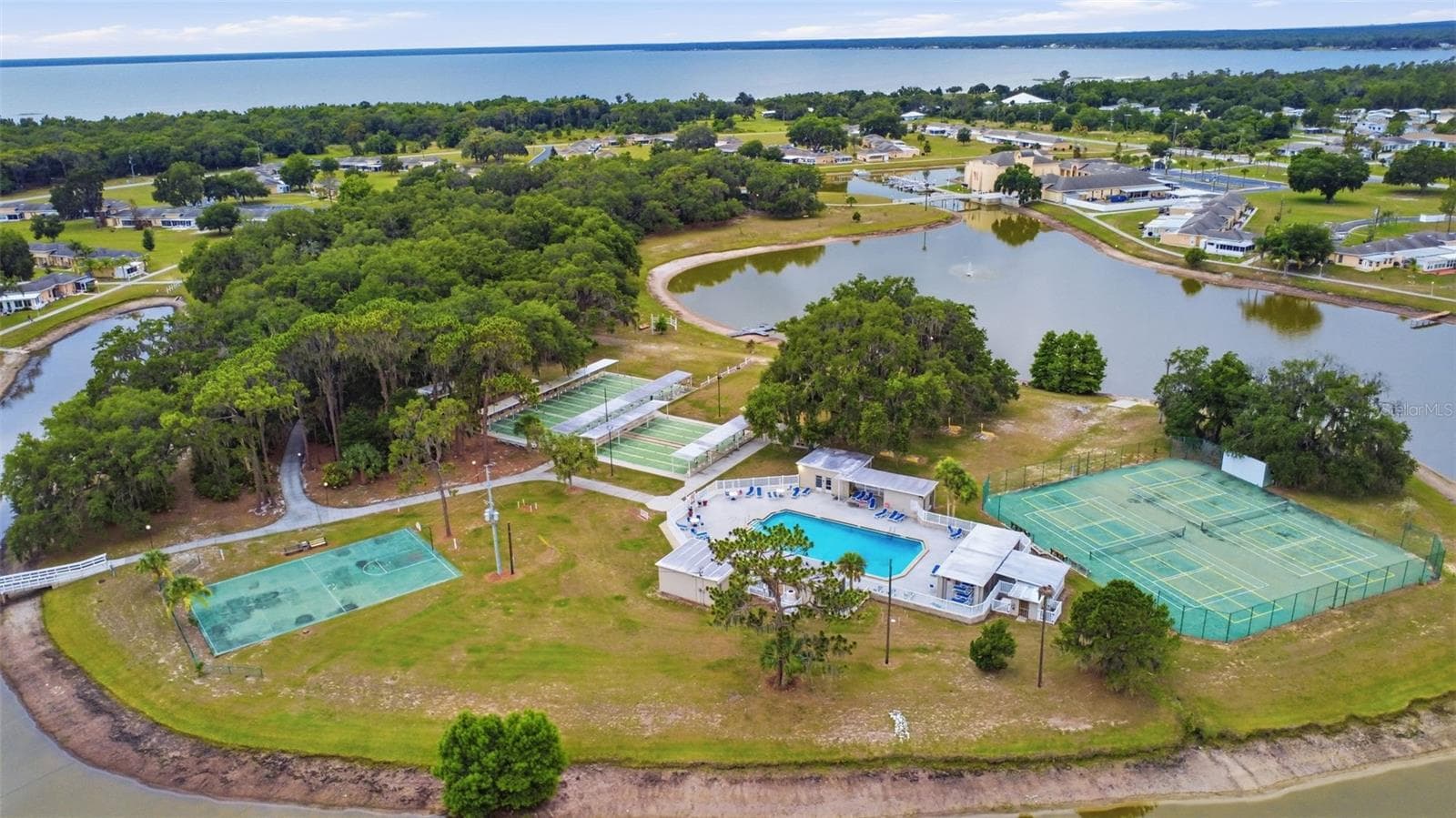 Condominium at 2607 CLUB CIR #2607, LAKE WALES, photo 36 of 40