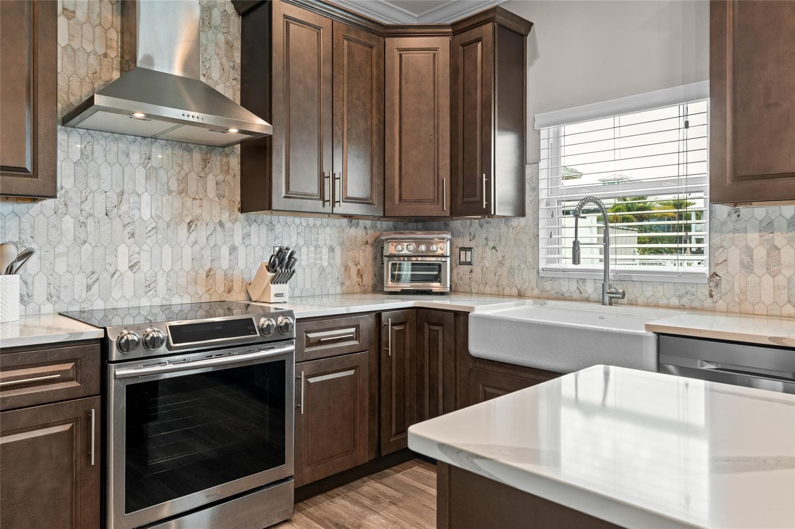 Single Family Residence at 6412 KEY ISLAND AVE, APOLLO BEACH, photo 17 of 91