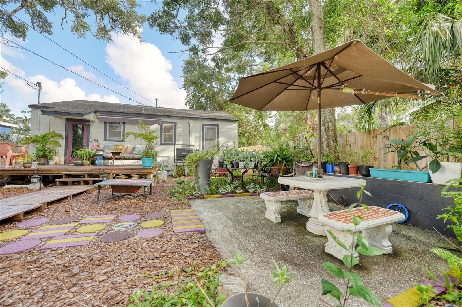 Single Family Residence at 735 26TH AVE S, ST PETERSBURG, photo 10 of 24