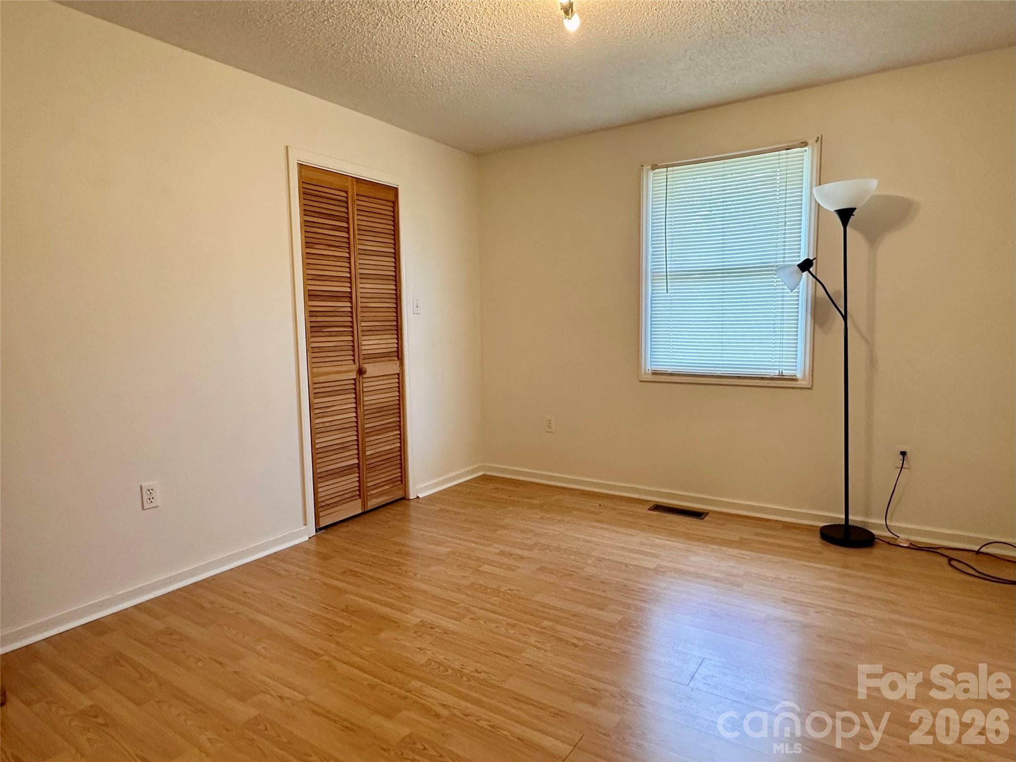 Main Level-Bedroom - 422 US Highway 19E Highway, Spruce Pine