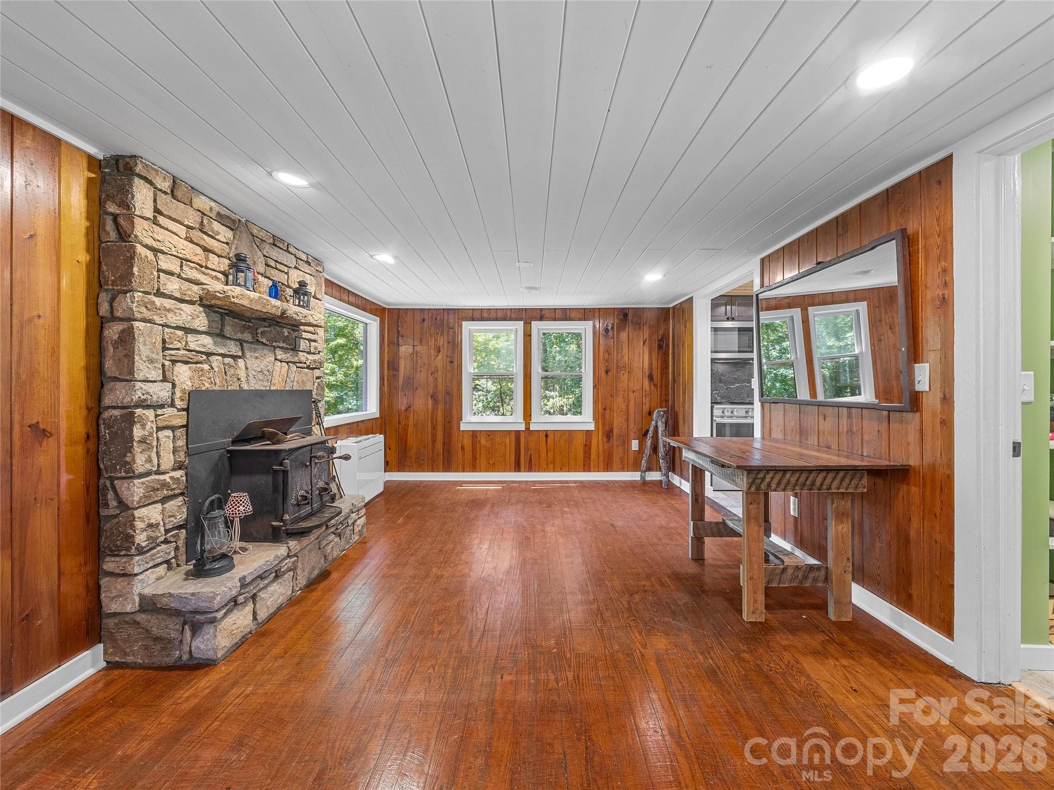 Single Family Residence at Mill Spring, photo 7 of 45