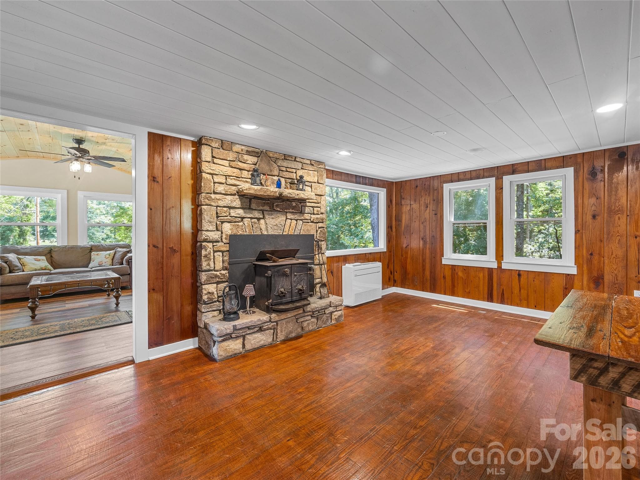 Single Family Residence at Mill Spring, photo 8 of 45
