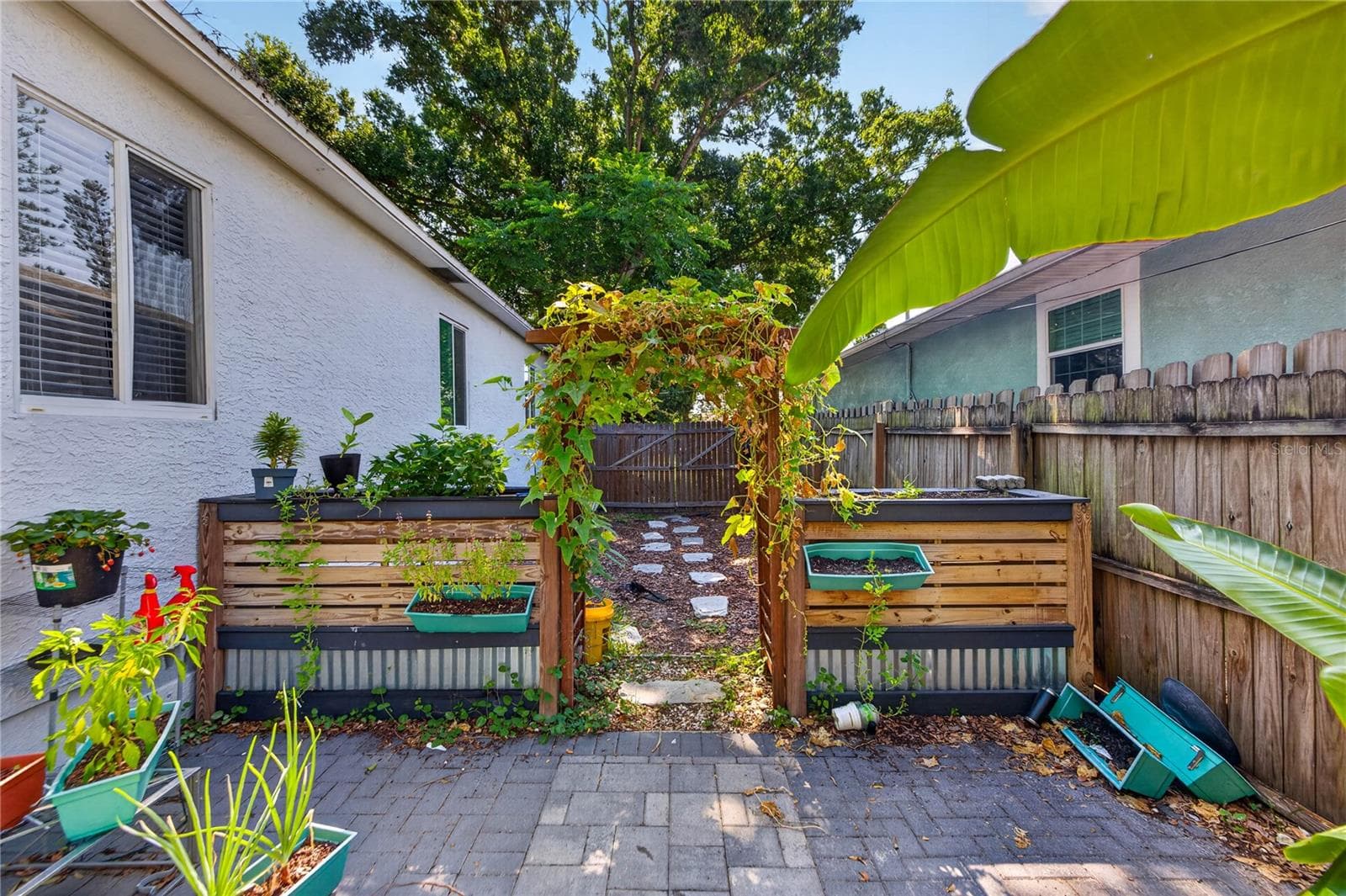 Side yard garden area - 1213 55TH ST S, GULFPORT