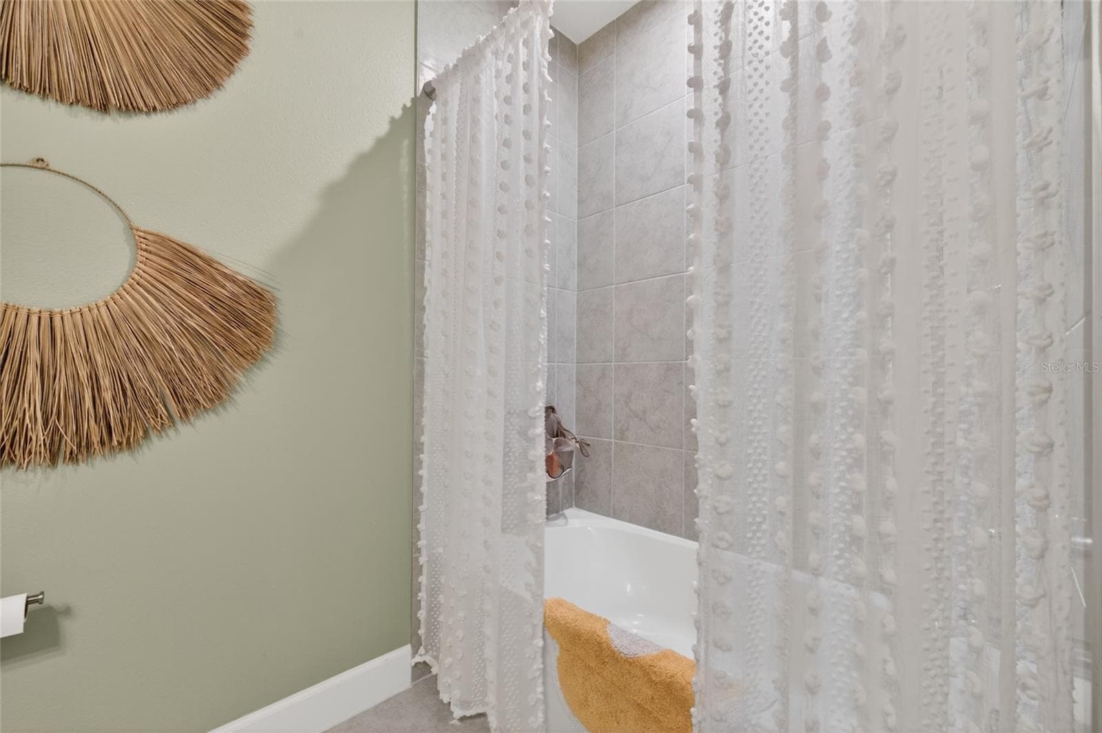 Main Bath - 222 EAGLE HARBOR WAY, DAYTONA BEACH