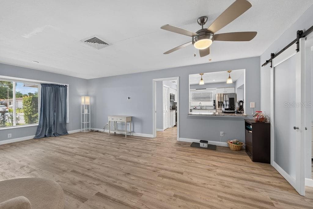 Single Family Residence at 2159 GREENBRIAR BLVD, CLEARWATER, photo 8 of 50